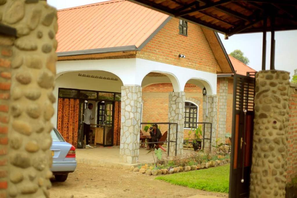 Urugano Virunga Palace Nyarugina 外观 照片